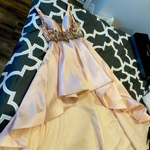 Elegant High-Lo dress